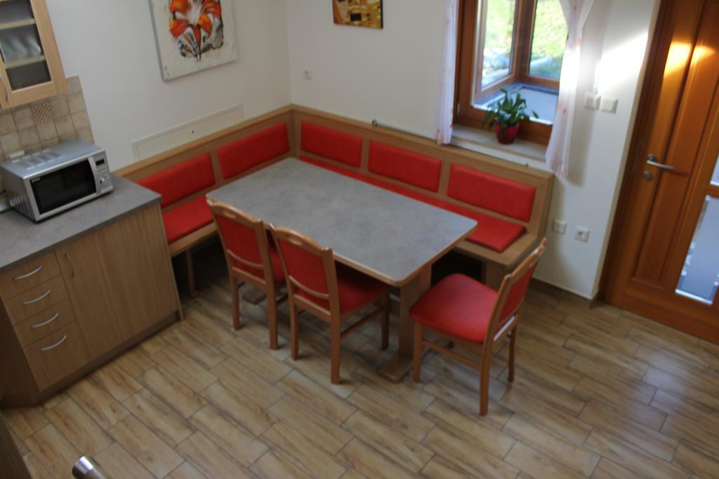 Apartment Homovec Lome Chambre photo