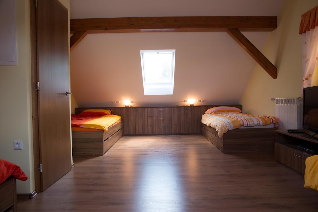 Apartment Homovec Lome Chambre photo